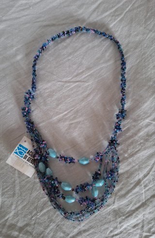Collana lunga estiva con perline