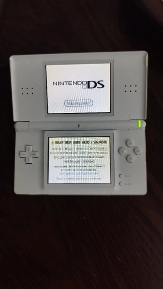 Nintendo DS Lite Blanca + Juego Brain Training
