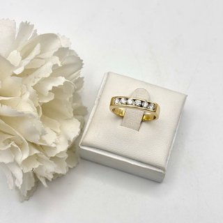 Anillo de oro 18kt con diamantes