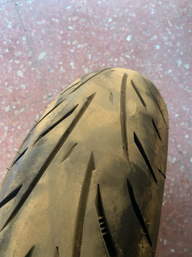 Neumático Mitas 160/60ZR17