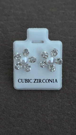 Pendientes de Flor con Circonita Acero plateado
