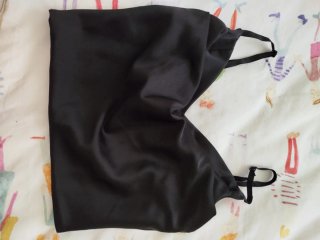 Top negro con tirantes