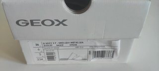 Sandalias Geox Negro y Dorado