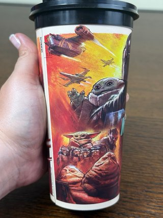 Grogu The Mandalorian com nachos Edição Limitada