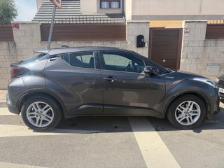 Toyota C-HR 2021