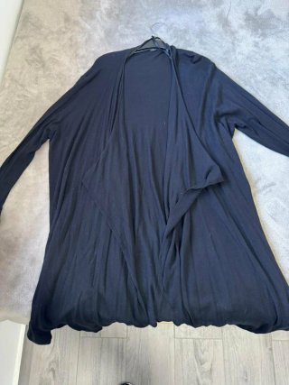 Ropa de mujer  muy bonitas  varatas buenas nuevas