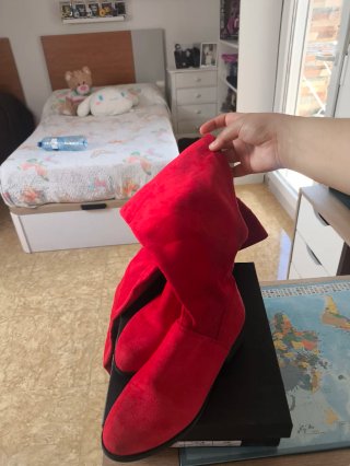 Botas altas rojas