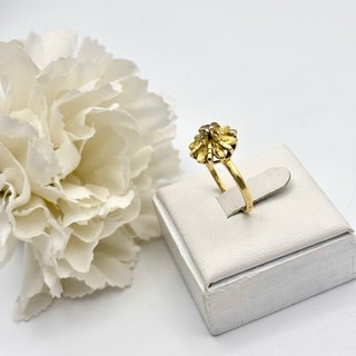 Anillo de oro 18kt con diamante