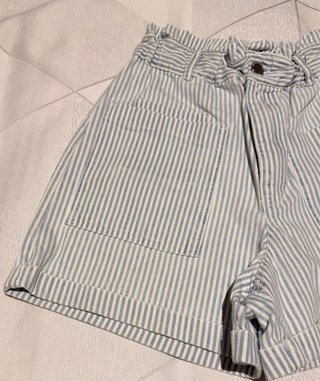 Pantalón corto
