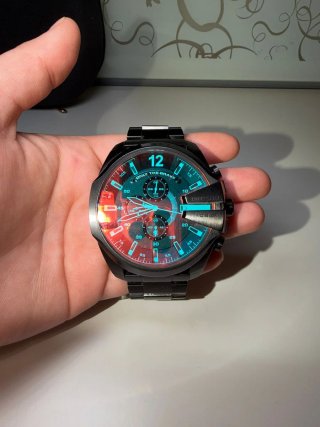 Reloj Diesel Mega Chief 51mm Cristal Iridiscente