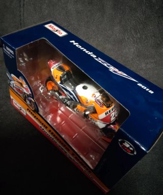 Maisto Honda RC213V 2018 Dani Pedrosa 1:18