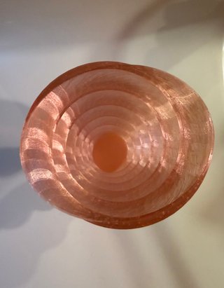 Vaso di design rosa
