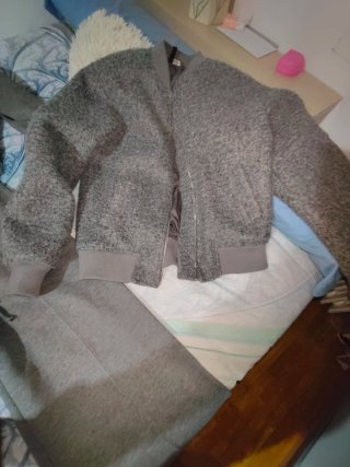 Conjunto bomber + chándal gris