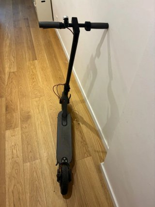 Patinete Eléctrico Xiaomi Mi Scooter 2018