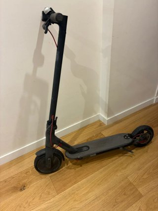 Patinete Eléctrico Xiaomi Mi Scooter 2018