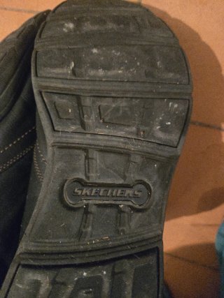 Zapatillas Skechers Negras y Azules