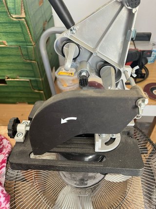 Soporte para sierra de corte