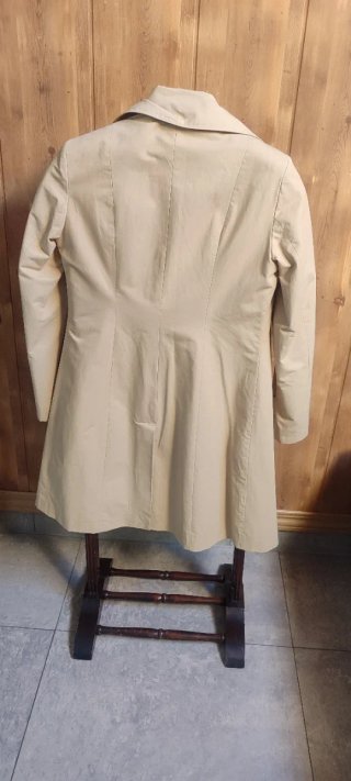 GABARDINA TRENCH MUJER CAMEL ESTILO ATEMPORAL