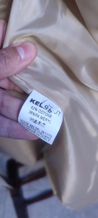 GABARDINA TRENCH MUJER CAMEL ESTILO ATEMPORAL