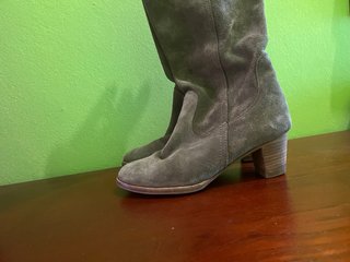 Botas de mujer negras y grises