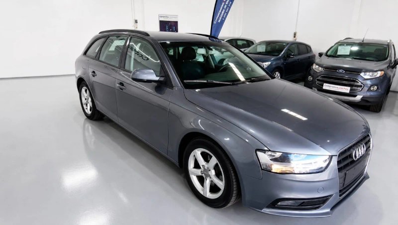 Audi A4 AVANT 2.0 TDI DPF 2012, foto 6