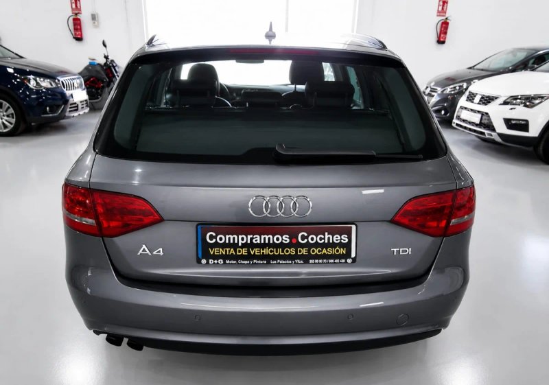 Audi A4 AVANT 2.0 TDI DPF 2012, foto 7