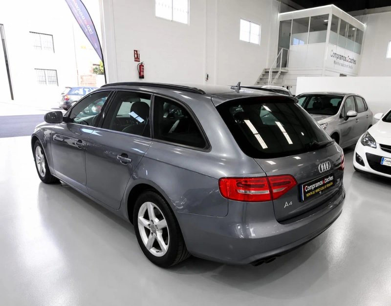 Audi A4 AVANT 2.0 TDI DPF 2012, foto 8
