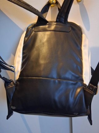 Mochila Hispanitas Beige y Negra