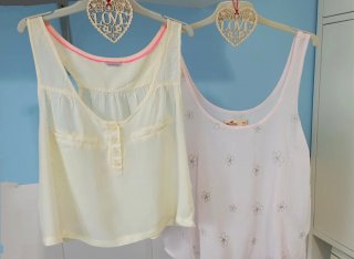 Dos tops Hollister XS