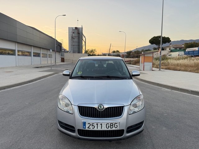 SKODA FABIA 1.4 TDi 70CV !! 140.000 KMS !!