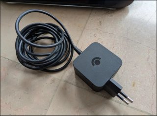 Steam Deck OLED 512GB + Custodia + Caricatore