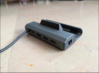 Steam Deck OLED 512GB + Custodia + Caricatore