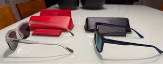 Gafas de sol mo (negras y rojas)