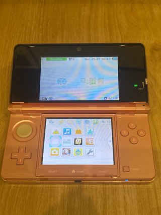 Nintendo 3DS Rosa + Inazuma Eleven