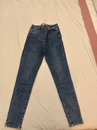 Vaqueros mujer azules desgastados