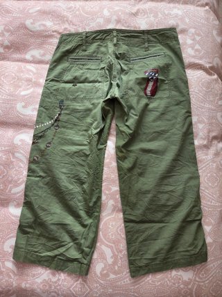Dos Pantalones pirata vaqueros. Otro capri premamá