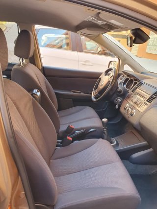 Nissan Tiida 2008