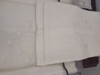 Asciugamani ricamati in cotone