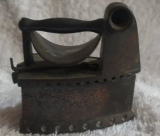 Sacapuntas antiguos de hierro
