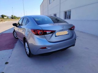 Mazda 3 2017
