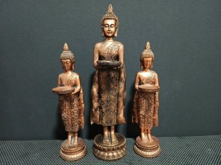 3 Figuras Budistas color Bronce