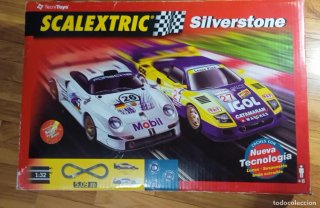Scalextric Silverstone Set Coches Nueva Tecnología