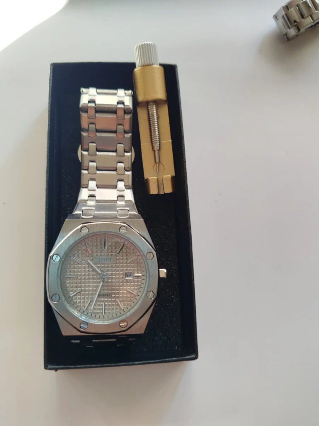 Reloj seiko mod plata 42mm NUEVO 30€