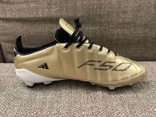 Adidas Scarpe Calcio Oro/Bianco Taglia 45