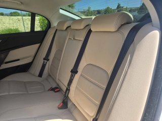 Jaguar XE 2018