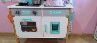 Cocina de juguete de madera