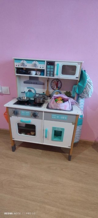 Cocina de juguete de madera
