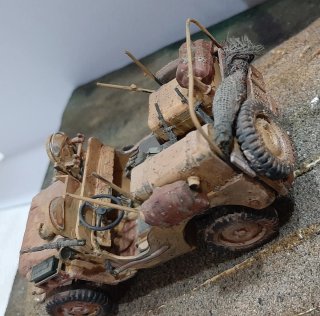 Jeep deserto mouse scala 1:35