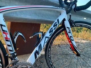 Massi Pro Carbono UHM – Shimano Ultegra – Rodes Fu