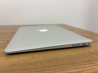 MacBook Air i5 SSD 2017 8Gb